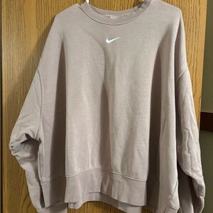 Women’s nike oversized crewneck